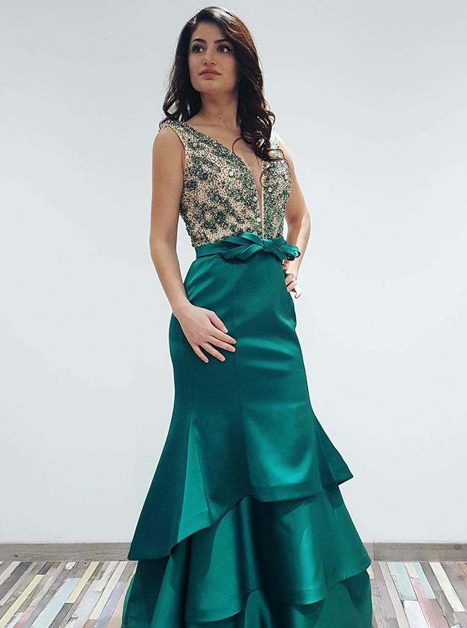 V Neck Emerald Green Mermaid Long Evening Prom Dresses with Beaded, QB0425