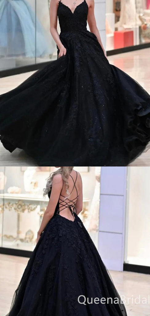 Gorgeous Plunging Black Lace Appliques Lace Up Back A-line Evening Gown Long Prom Dresses  ,WGP693