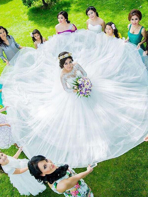 Popular A line Cheap Lace Long Sleeve Wedding Dresses Online, QB0385